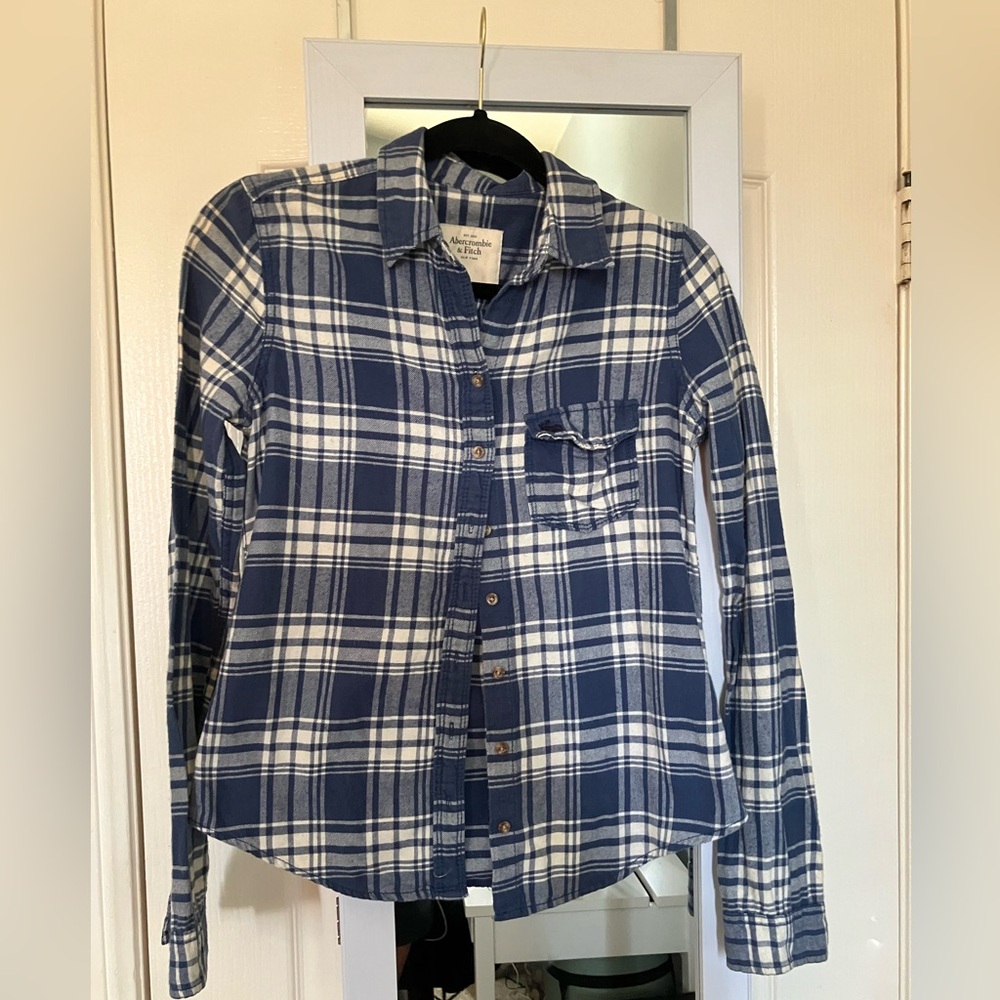 Vintage Y2K Abercrombie & Fitch Navy and Cream Plaid Shirt